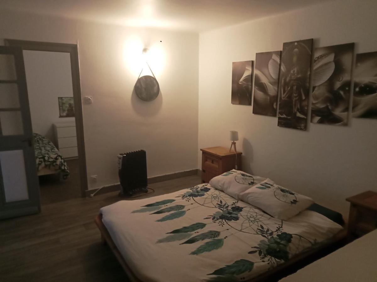 Eco Domaine 12Hectares Meuble Pour 6 Personnes Lejlighed Plouray Eksteriør billede